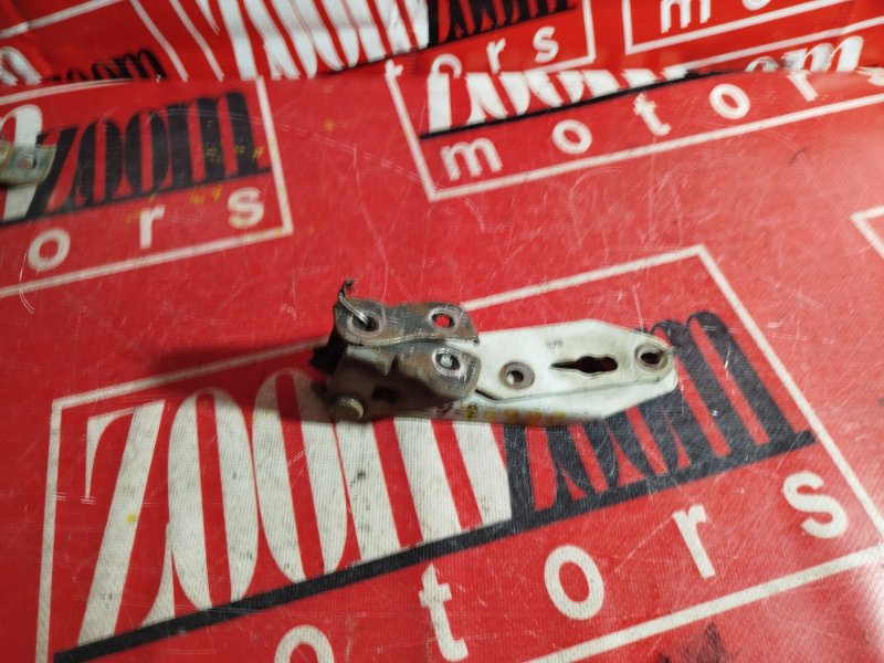 Петля (Шарнир капота), 500 рублей, Красноярск