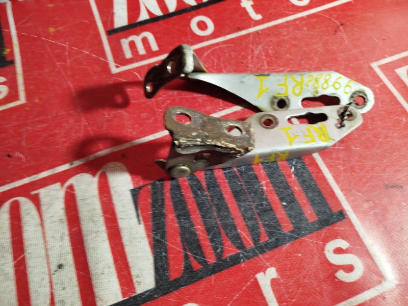 Петля (Шарнир капота), 500 рублей, Красноярск