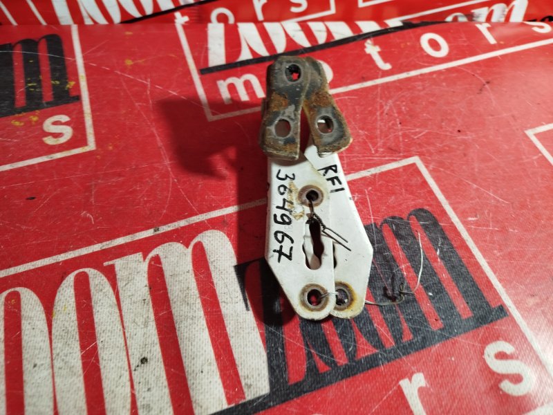 Петля (Шарнир капота), 500 рублей, Красноярск