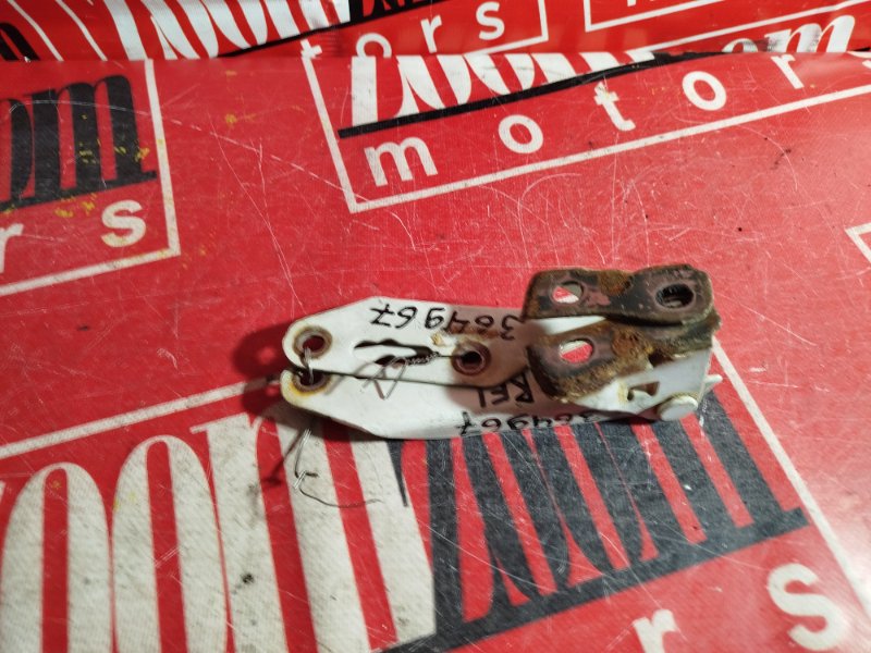 Петля (Шарнир капота), 500 рублей, Красноярск