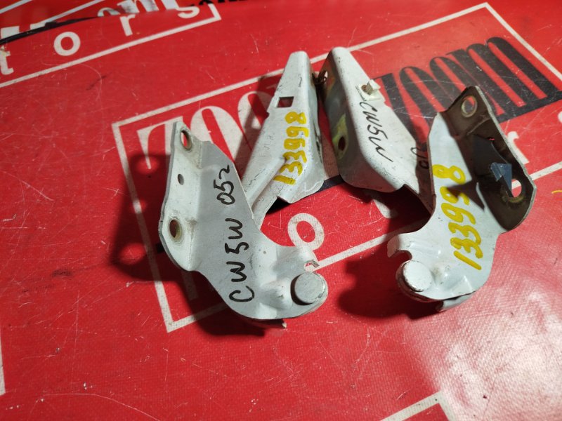 Петля (Шарнир капота), 800 рублей, Красноярск