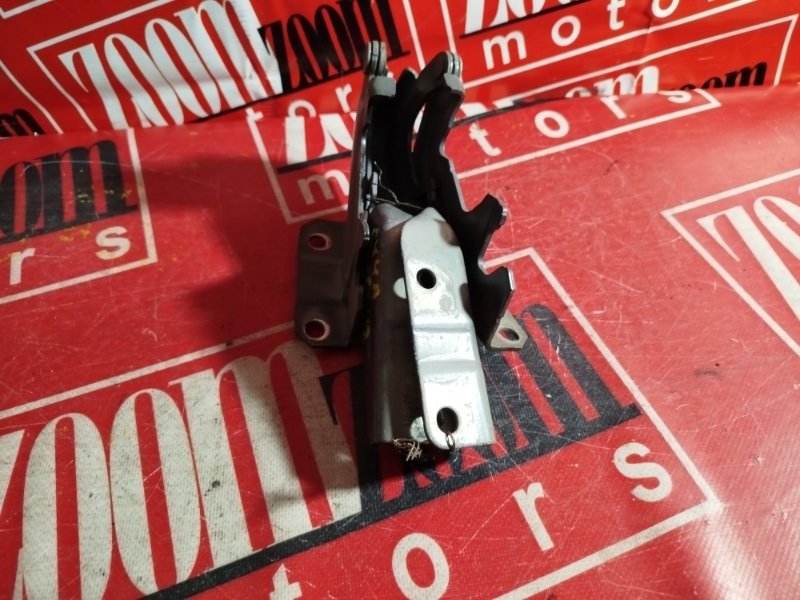 Петля (Шарнир капота), 1000 рублей, Красноярск