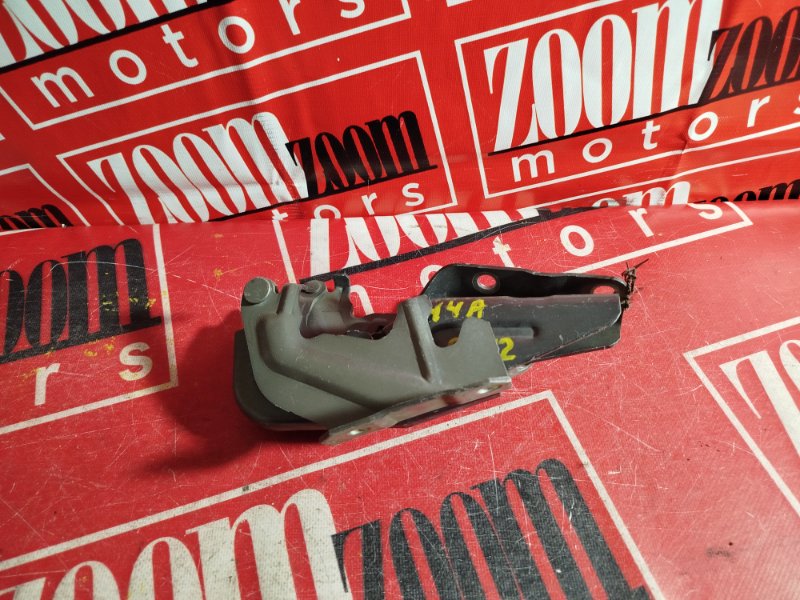 Петля (Шарнир капота), 1000 рублей, Красноярск