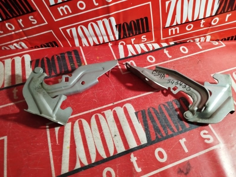 Петля (Шарнир капота), 1000 рублей, Красноярск