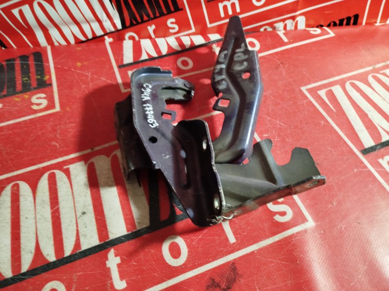 Петля (Шарнир капота), 1000 рублей, Красноярск