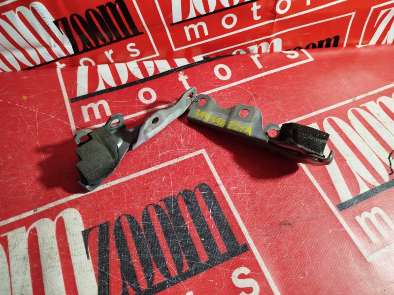 Петля (Шарнир капота), 400 рублей, Красноярск