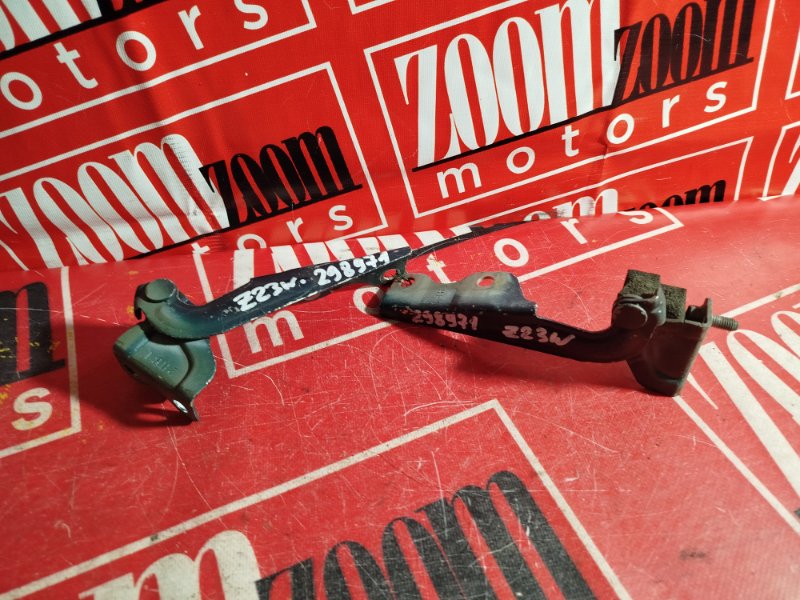 Петля (Шарнир капота), 400 рублей, Красноярск