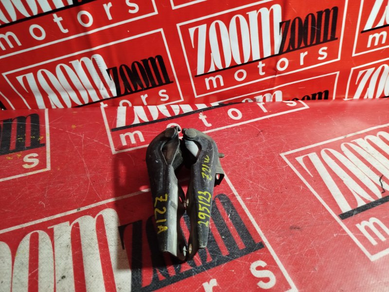 Петля (Шарнир капота), 400 рублей, Красноярск