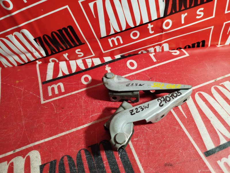 Петля (Шарнир капота), 400 рублей, Красноярск