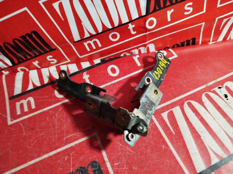 Петля (Шарнир капота), 500 рублей, Красноярск