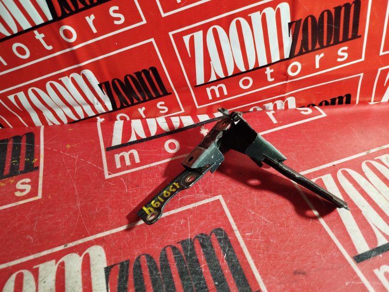 Петля (Шарнир капота), 500 рублей, Красноярск