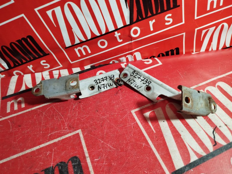 Петля (Шарнир капота), 500 рублей, Красноярск