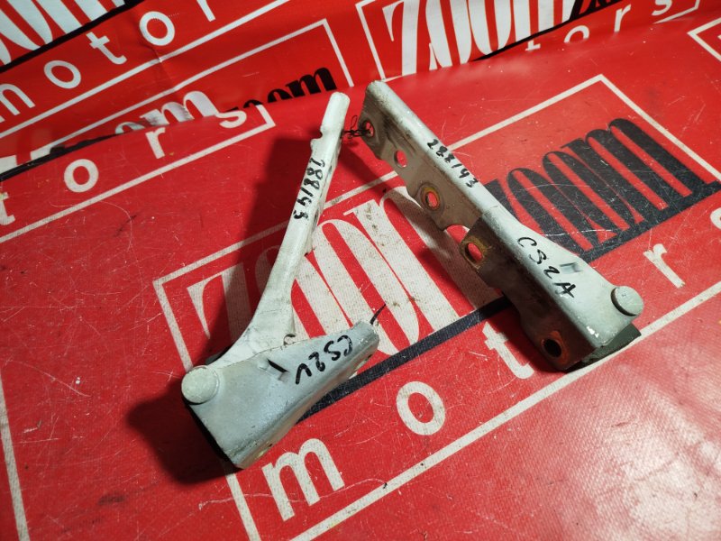 Петля (Шарнир капота), 500 рублей, Красноярск