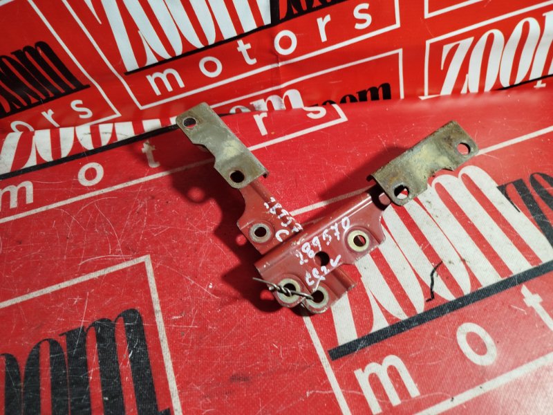 Петля (Шарнир капота), 500 рублей, Красноярск