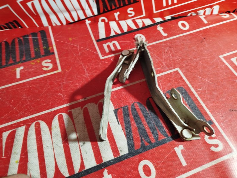 Петля (Шарнир капота), 1600 рублей, Красноярск