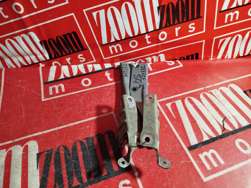 Петля (Шарнир капота), 500 рублей, Красноярск