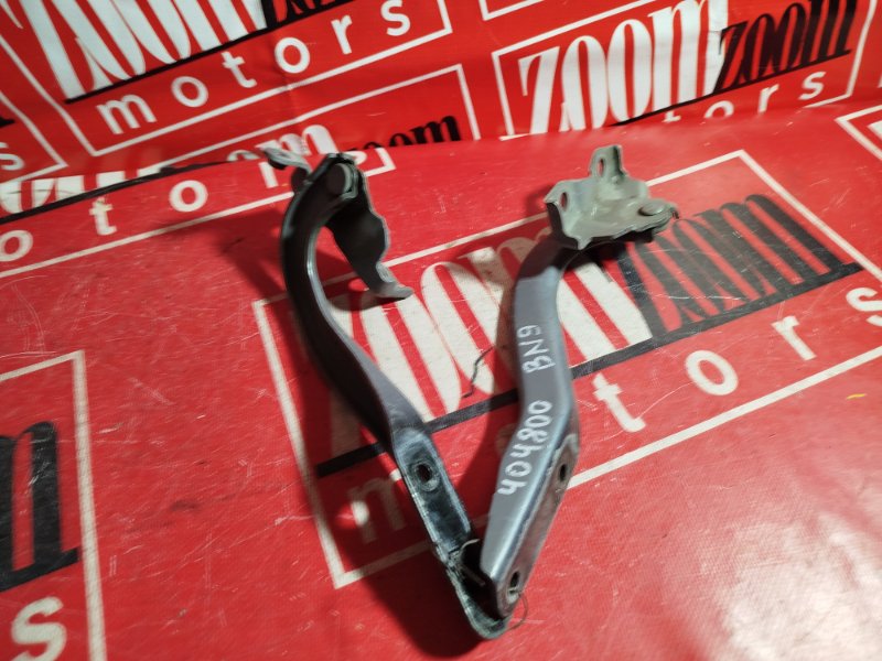 Петля (Шарнир капота), 3800 рублей, Красноярск