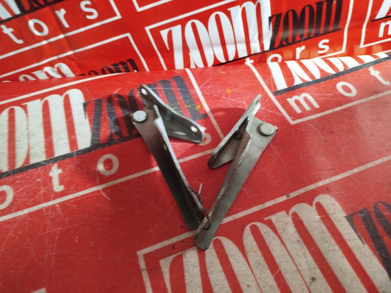 Петля (Шарнир капота), 400 рублей, Красноярск