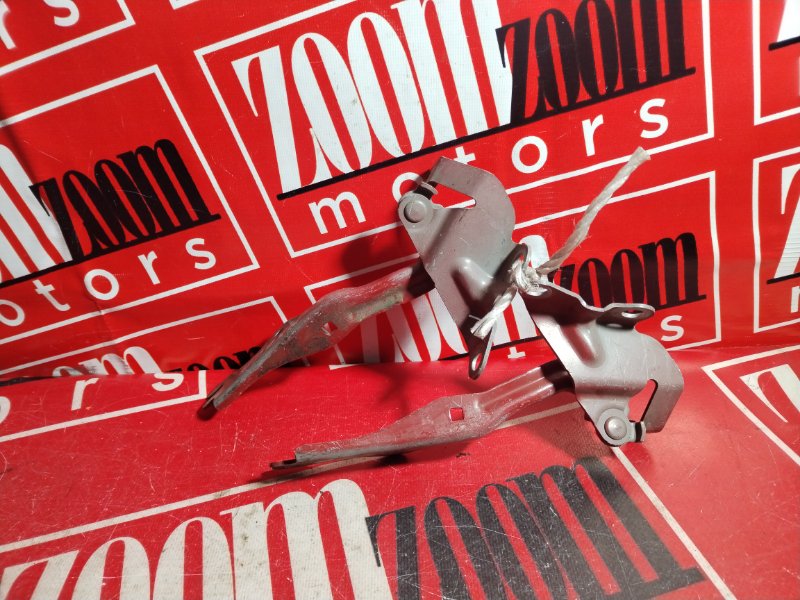 Петля (Шарнир капота), 1000 рублей, Красноярск