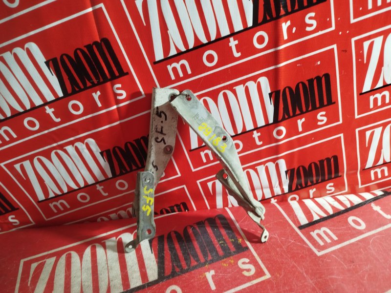 Петля (Шарнир капота), 700 рублей, Красноярск