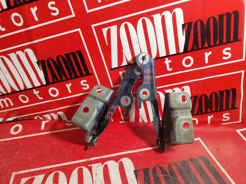 Петля (Шарнир капота), 1300 рублей, Красноярск