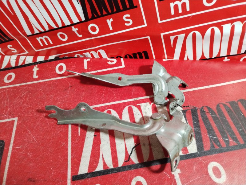 Петля (Шарнир капота), 400 рублей, Красноярск