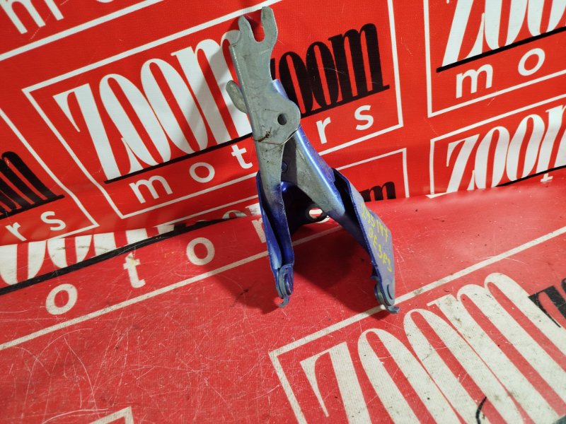 Петля (Шарнир капота), 500 рублей, Красноярск