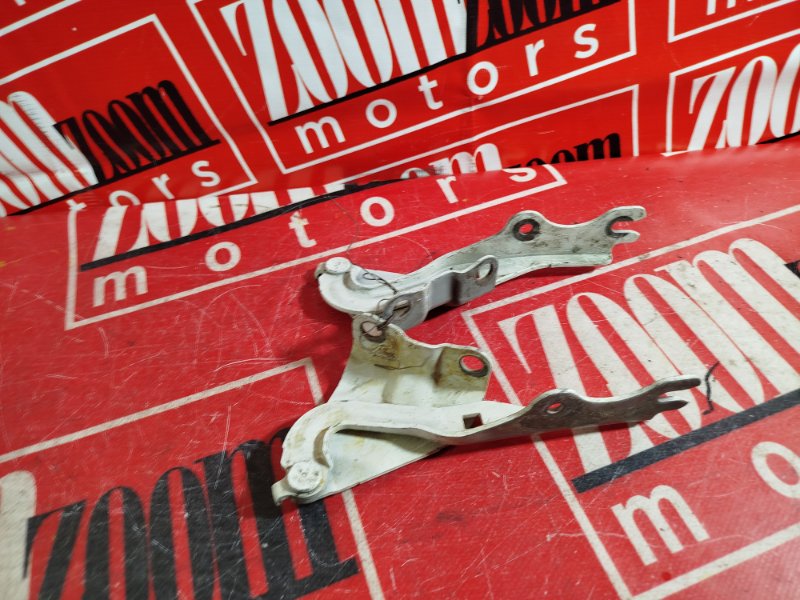 Петля (Шарнир капота), 500 рублей, Красноярск