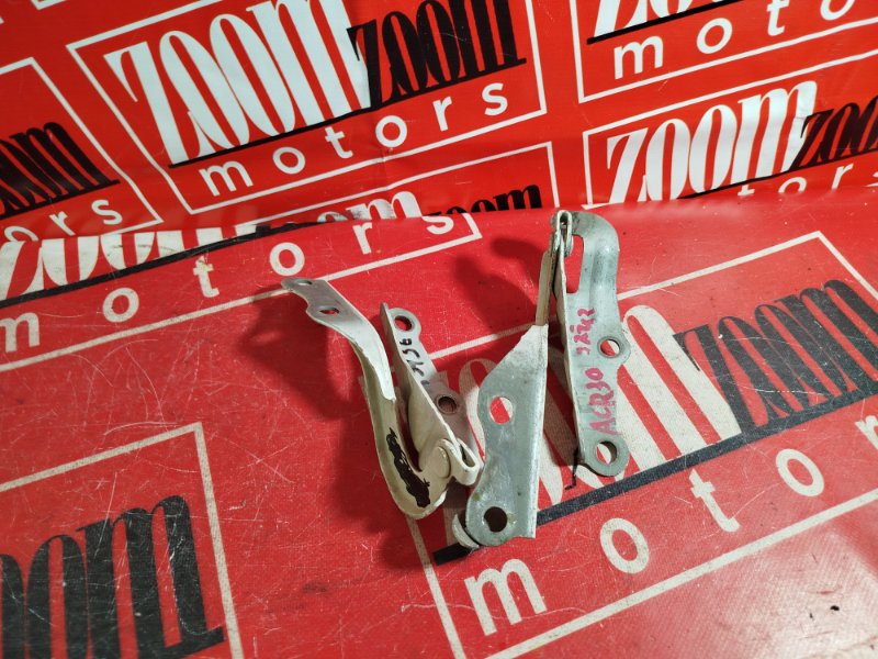 Петля (Шарнир капота), 1200 рублей, Красноярск