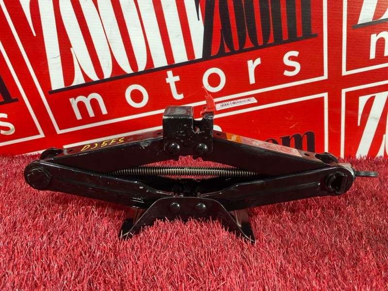 Домкрат, 1500 рублей, Красноярск