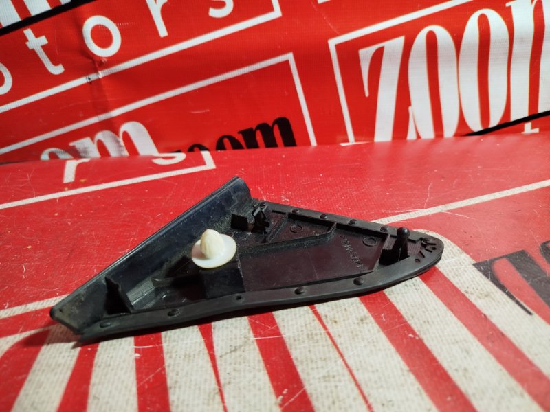 Уголок крыла, 800 рублей, Красноярск