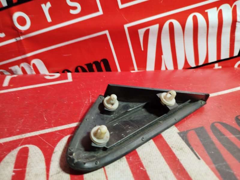 Уголок крыла, 1000 рублей, Красноярск