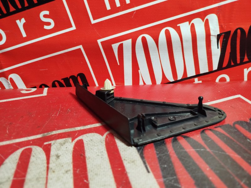 Уголок крыла, 1000 рублей, Красноярск