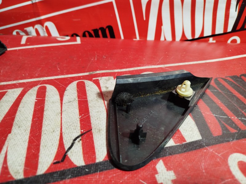 Уголок крыла, 1000 рублей, Красноярск