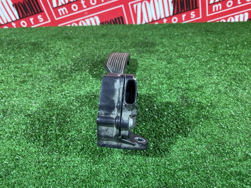 Педаль газа, 500 рублей, Солонцы