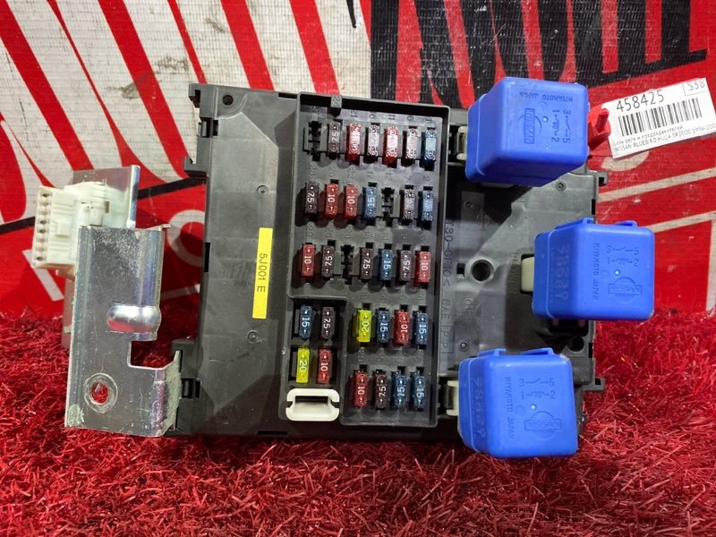 Блок реле и предохранителей, 500 рублей, Красноярск