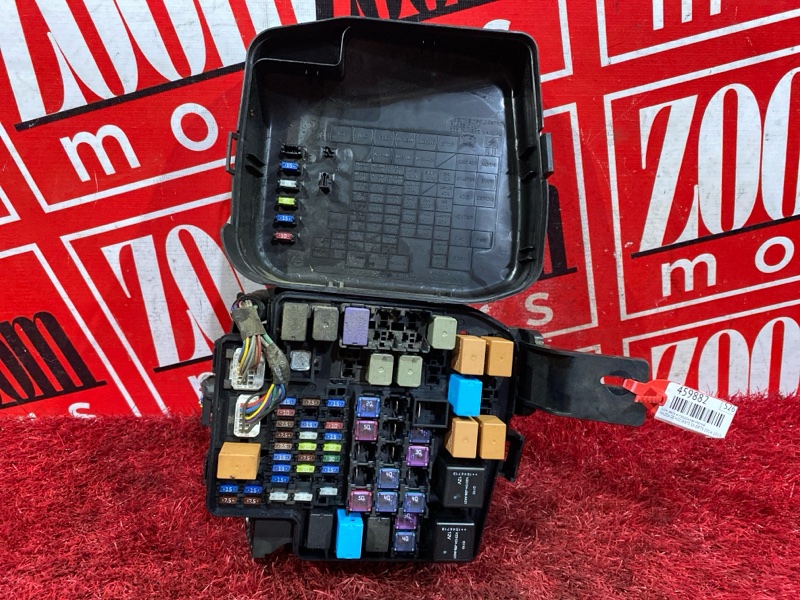 Блок реле и предохранителей, 1900 рублей, Красноярск