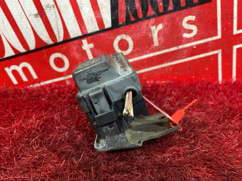 Блок реле и предохранителей, 500 рублей, Красноярск