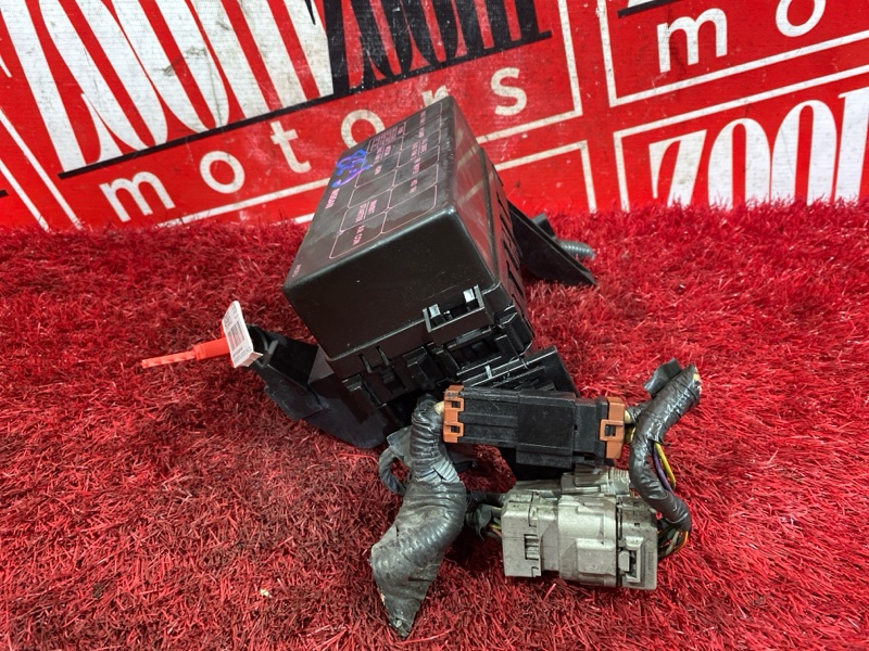 Блок реле и предохранителей, 500 рублей, Красноярск