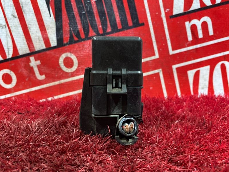 Блок реле и предохранителей, 500 рублей, Красноярск