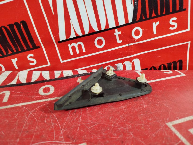 Уголок крыла, 300 рублей, Красноярск