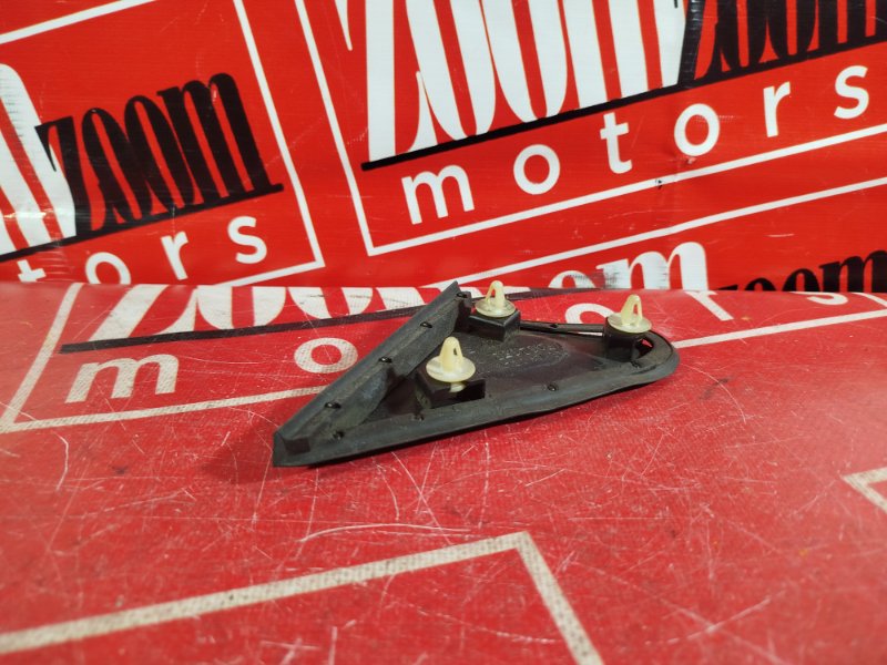 Уголок крыла, 300 рублей, Красноярск