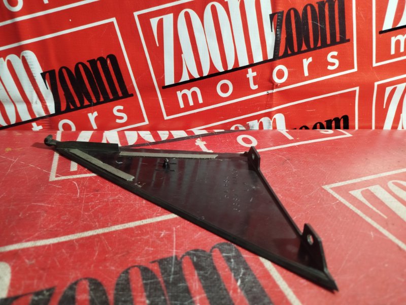 Уголок крыла, 400 рублей, Красноярск