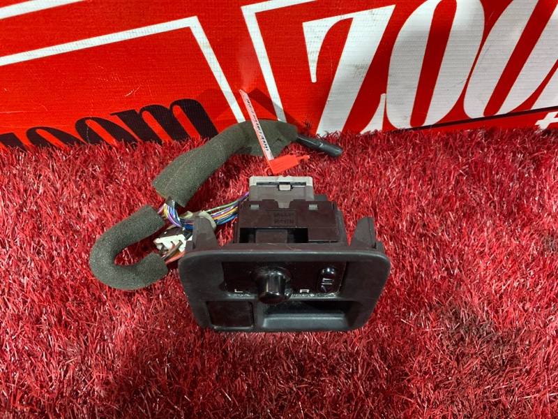 Блок управления зеркалами, 500 рублей, Красноярск