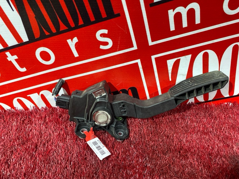 Педаль газа, 800 рублей, Красноярск