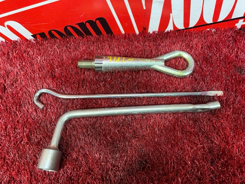 Буксировочный крюк, 1000 рублей, Красноярск