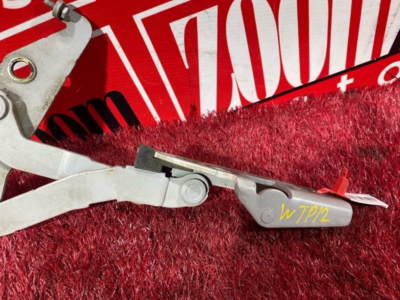 Петля крышки багажника, 700 рублей, Красноярск