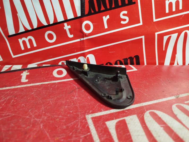 Уголок крыла, 1000 рублей, Красноярск