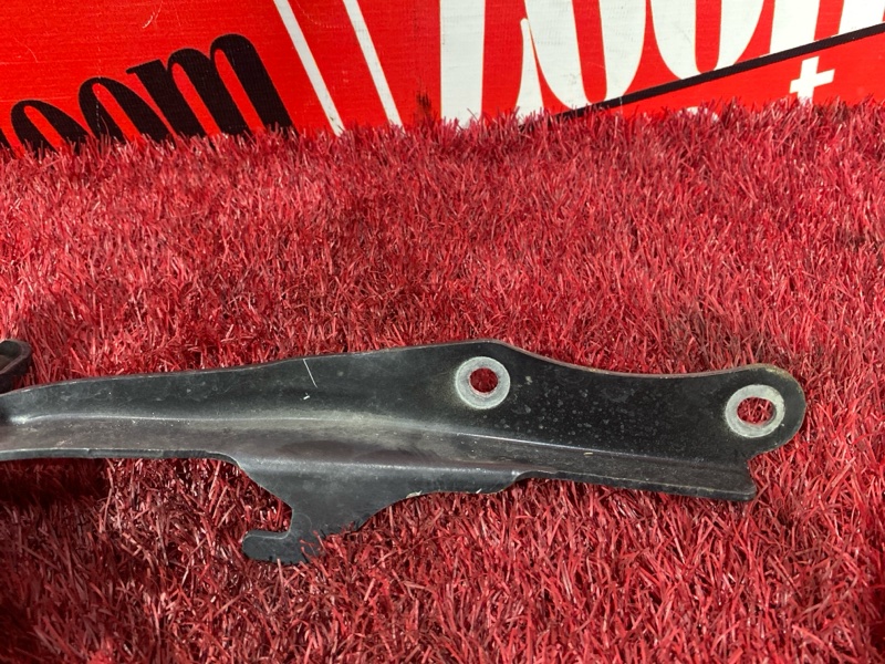 Петля (Шарнир капота), 900 рублей, Красноярск