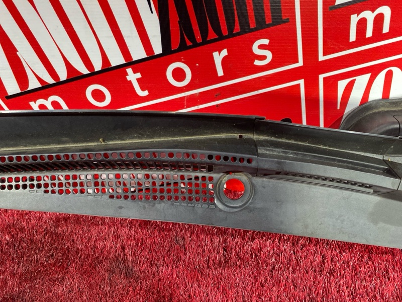 Решетка под лобовое стекло, 1900 рублей, Красноярск